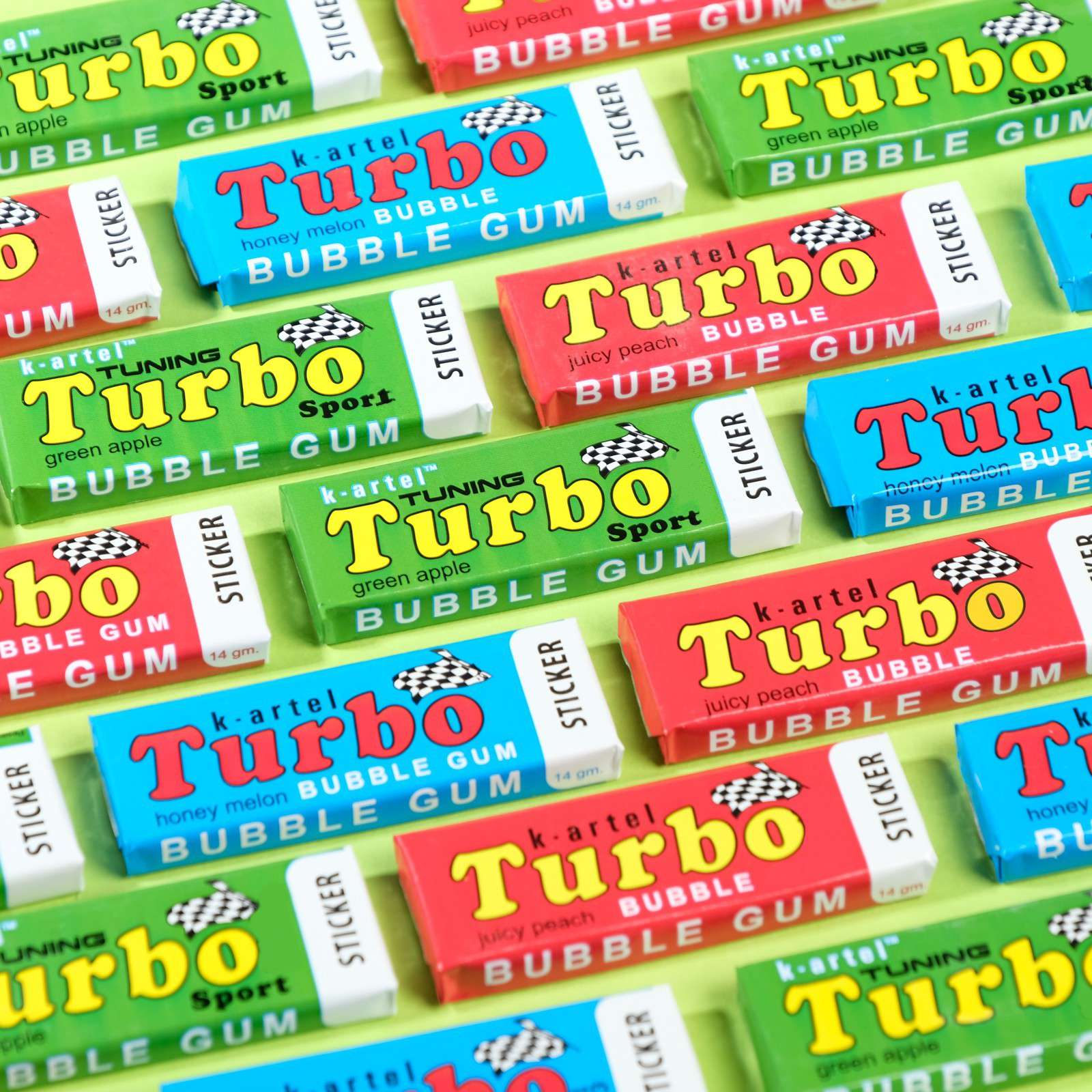 Жевательные конфеты 5514620 Turbo микс вкусов с наклейкой 14гр - Оренбург 