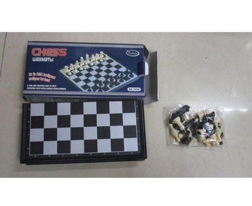Шахматы F20517 настольные в коробке 249243