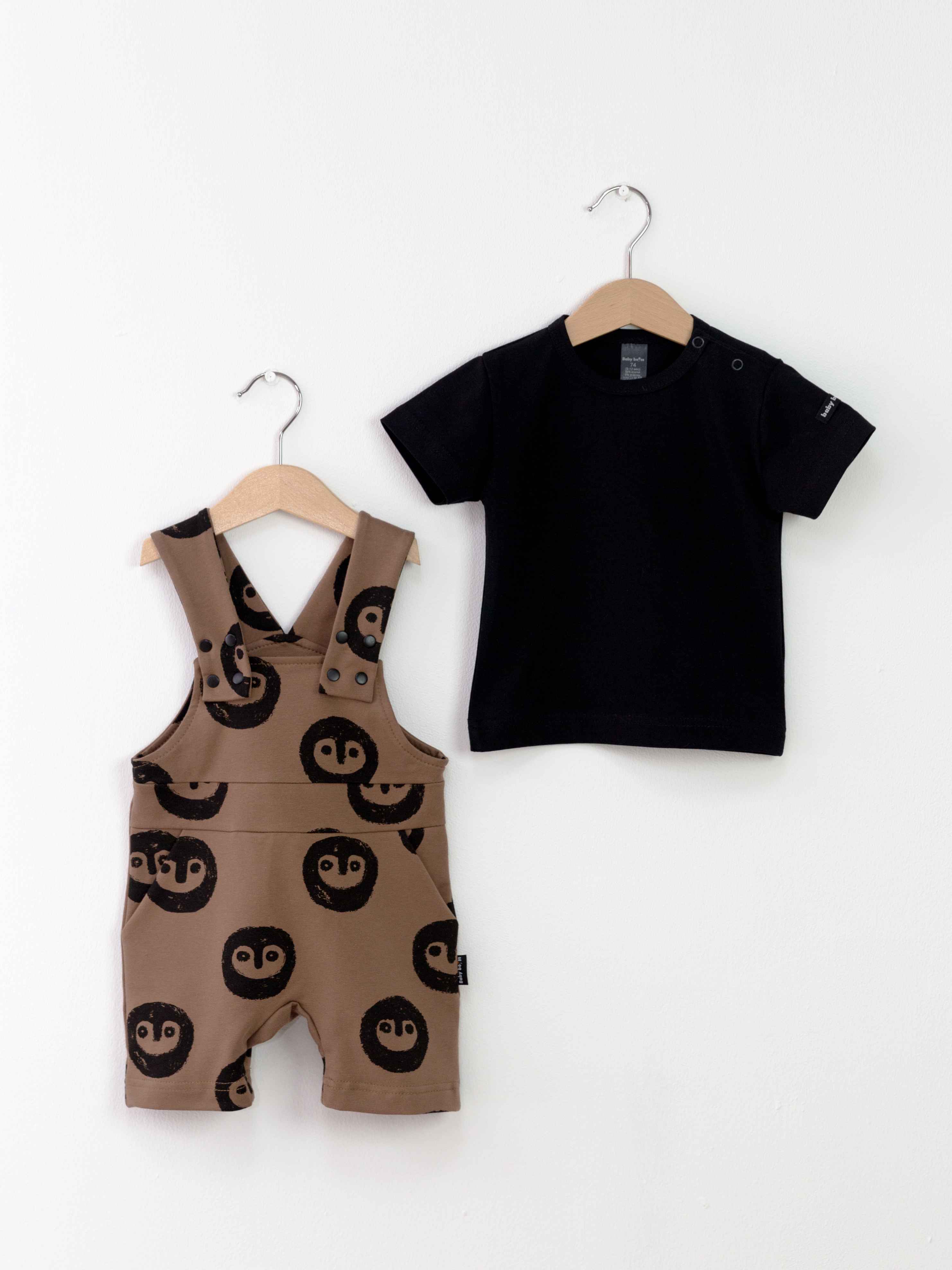 КД420/2 Комплект детский р.86 футболка/черная+полукомбинезон/йети на бежевом Бэби Бум
